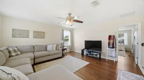 3021 Paddle Creek Drive Green Cove Springs FL 32043
