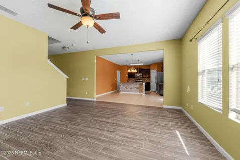 16215 Stanis Court Jacksonville FL 32218
