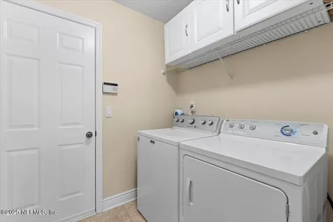 2182 Sound Overlook Drive W Jacksonville FL 32224