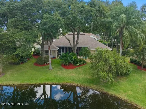 2182 Sound Overlook Drive W Jacksonville FL 32224