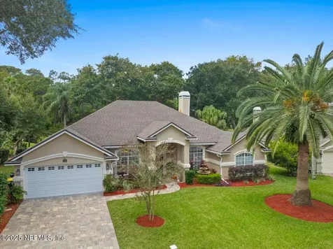 2182 Sound Overlook Drive W Jacksonville FL 32224