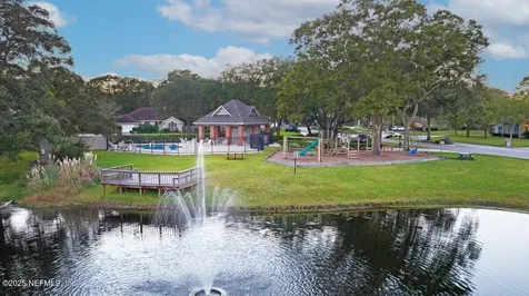 2182 Sound Overlook Drive W Jacksonville FL 32224