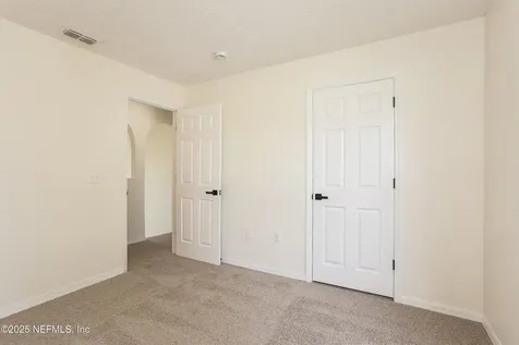 7385 Lawn Tennis Lane Jacksonville FL 32277