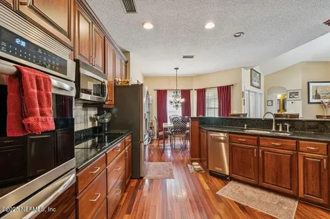 7854 E Heather Lake Court E Jacksonville FL 32256