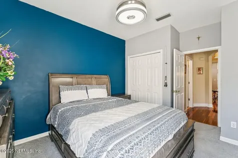 7854 E Heather Lake Court E Jacksonville FL 32256