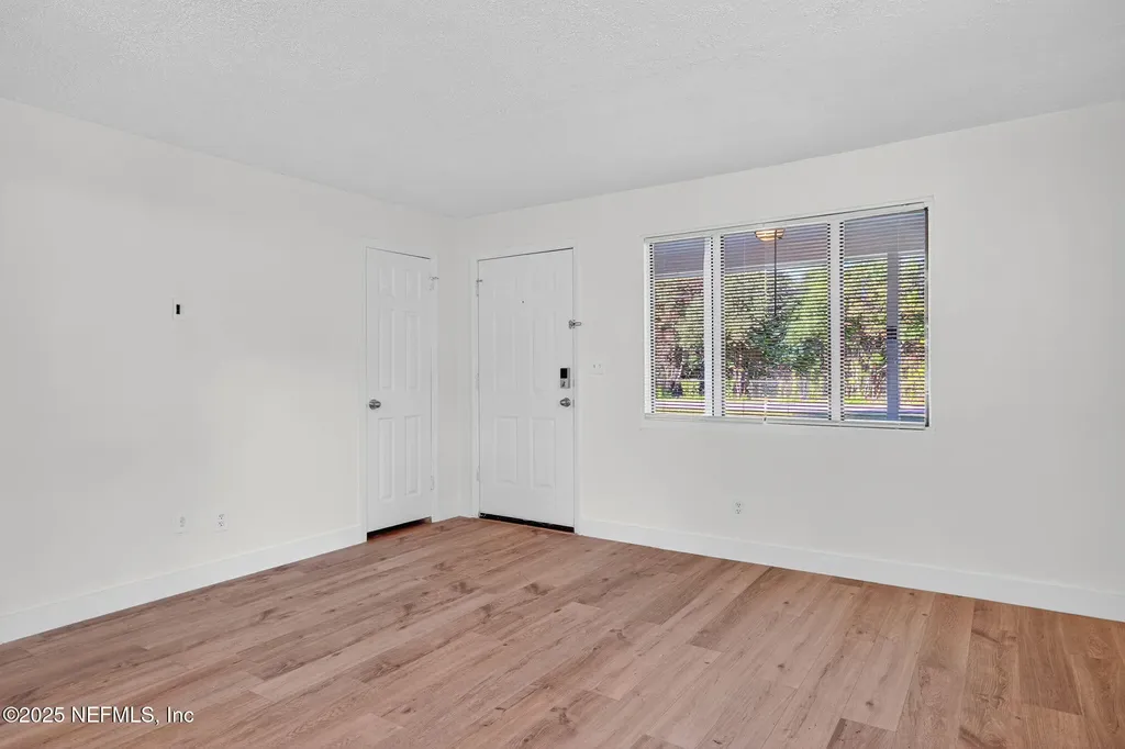 1259 Lake Shore Boulevard Jacksonville FL 32205