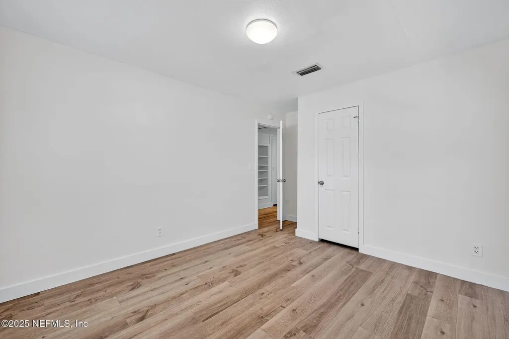 1259 Lake Shore Boulevard Jacksonville FL 32205