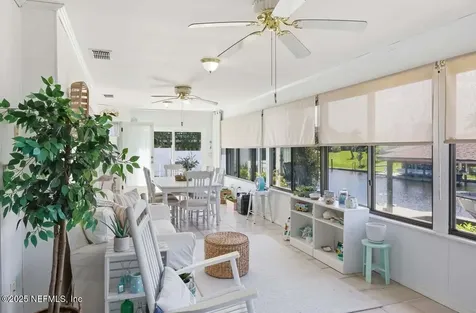18 Clearview Court S Palm Coast FL 32137