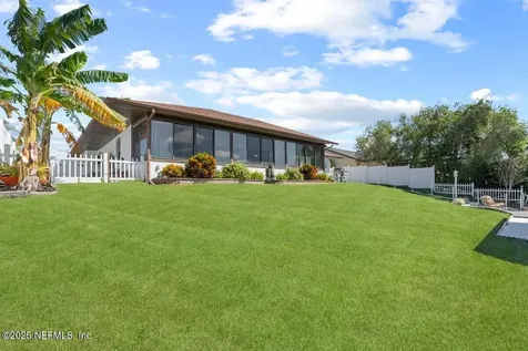18 Clearview Court S Palm Coast FL 32137