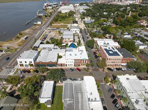 323 N 8th Street Fernandina Beach FL 32034