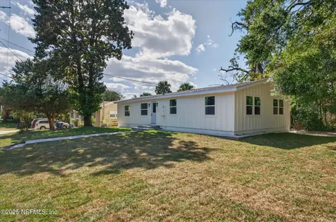 323 N 8th Street Fernandina Beach FL 32034