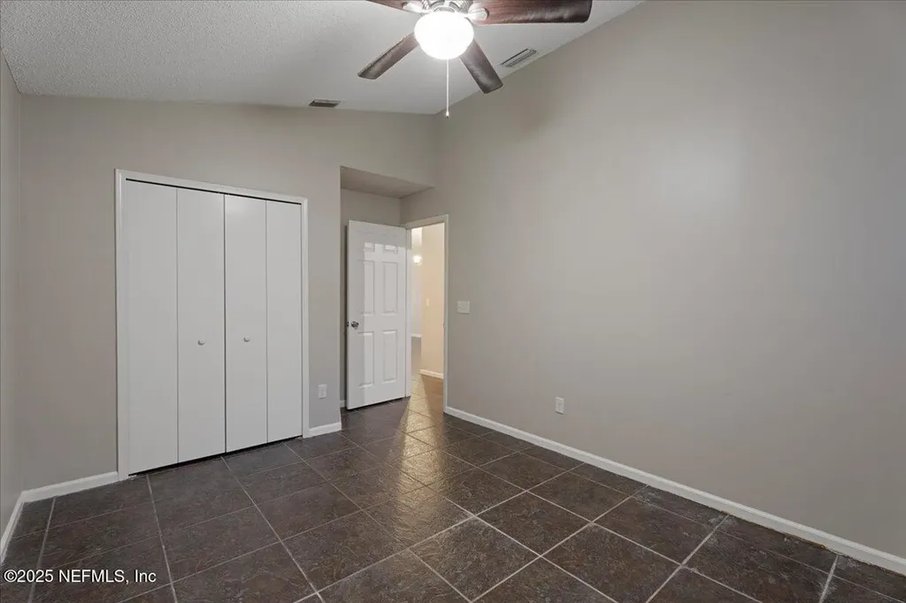2467 Townsquare Drive Jacksonville FL 32216
