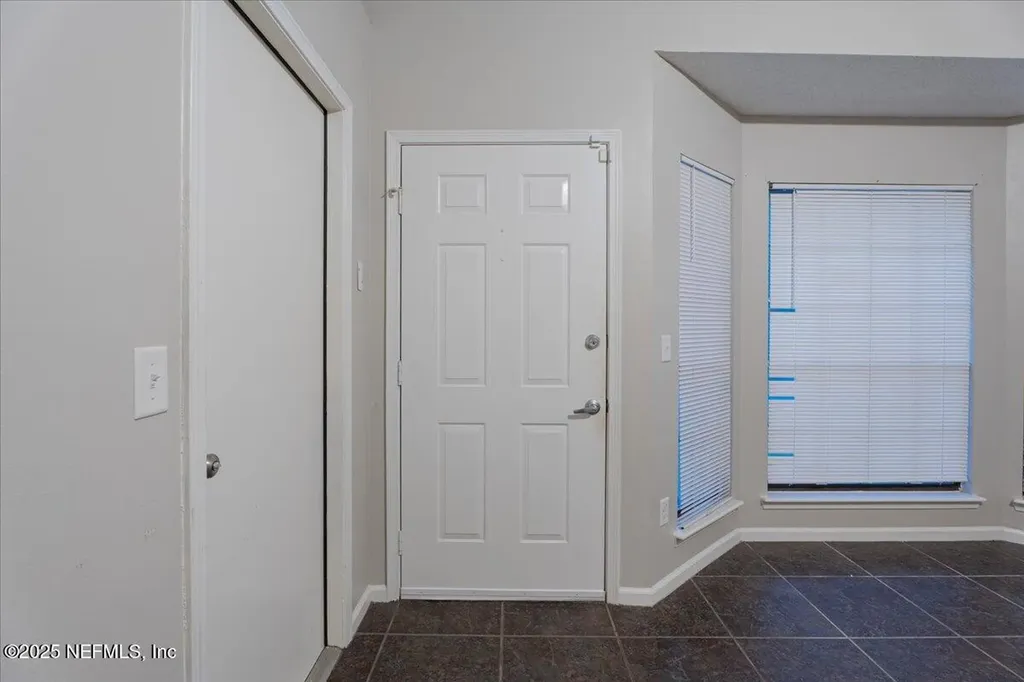 2467 Townsquare Drive Jacksonville FL 32216