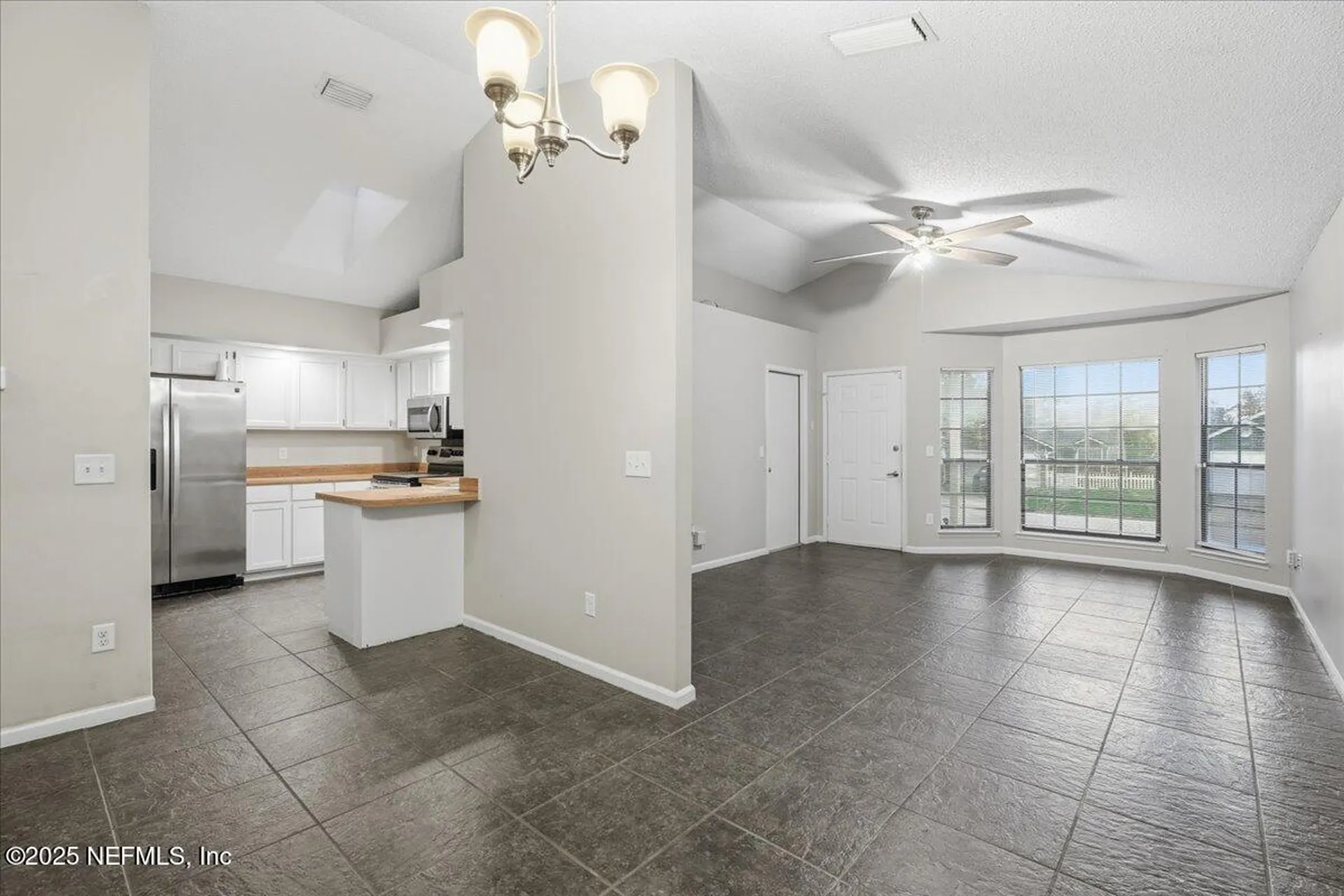 2467 Townsquare Drive Jacksonville FL 32216