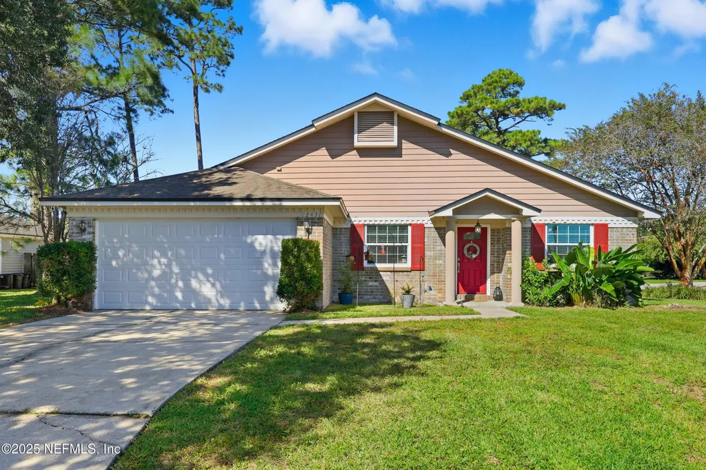 12437 Cliff Swallow Court Jacksonville FL 32225