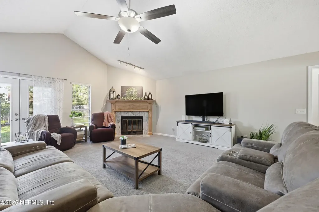 12437 Cliff Swallow Court Jacksonville FL 32225