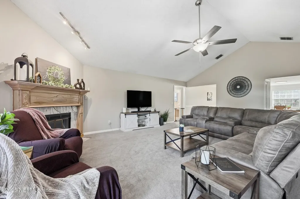 12437 Cliff Swallow Court Jacksonville FL 32225