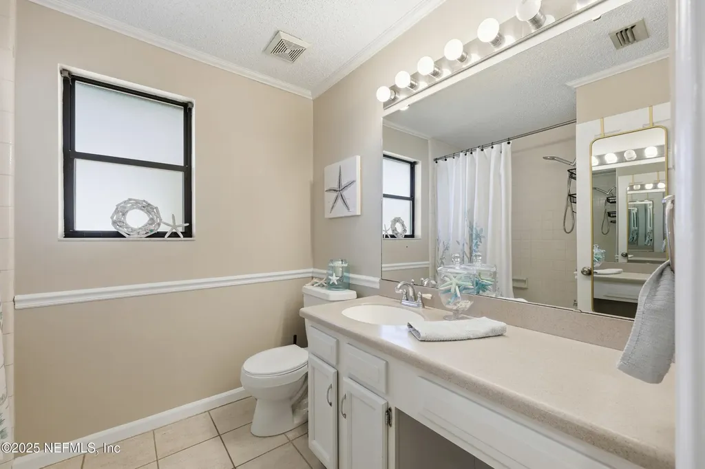 12437 Cliff Swallow Court Jacksonville FL 32225