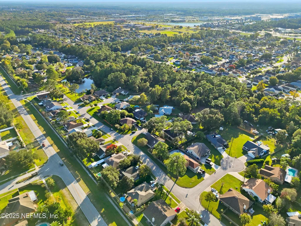 12437 Cliff Swallow Court Jacksonville FL 32225