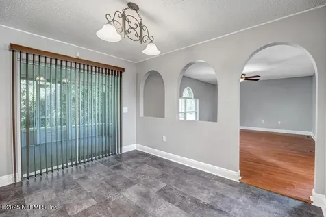 3283 Garden Acres Court W Jacksonville FL 32208