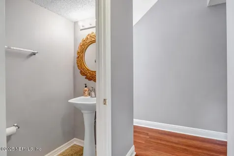 3283 Garden Acres Court W Jacksonville FL 32208