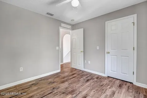 3283 Garden Acres Court W Jacksonville FL 32208