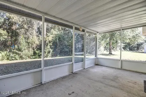 3283 Garden Acres Court W Jacksonville FL 32208