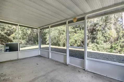 3283 Garden Acres Court W Jacksonville FL 32208