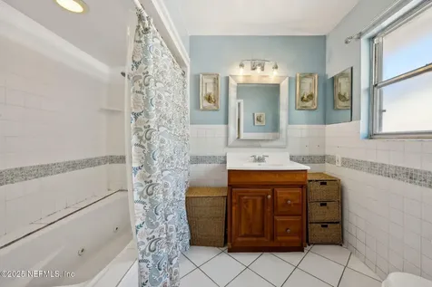 2941 Caballero Drive Jacksonville FL 32217