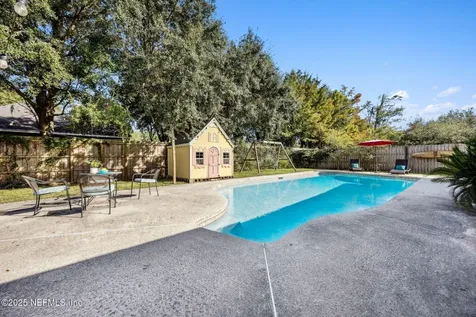 2941 Caballero Drive Jacksonville FL 32217