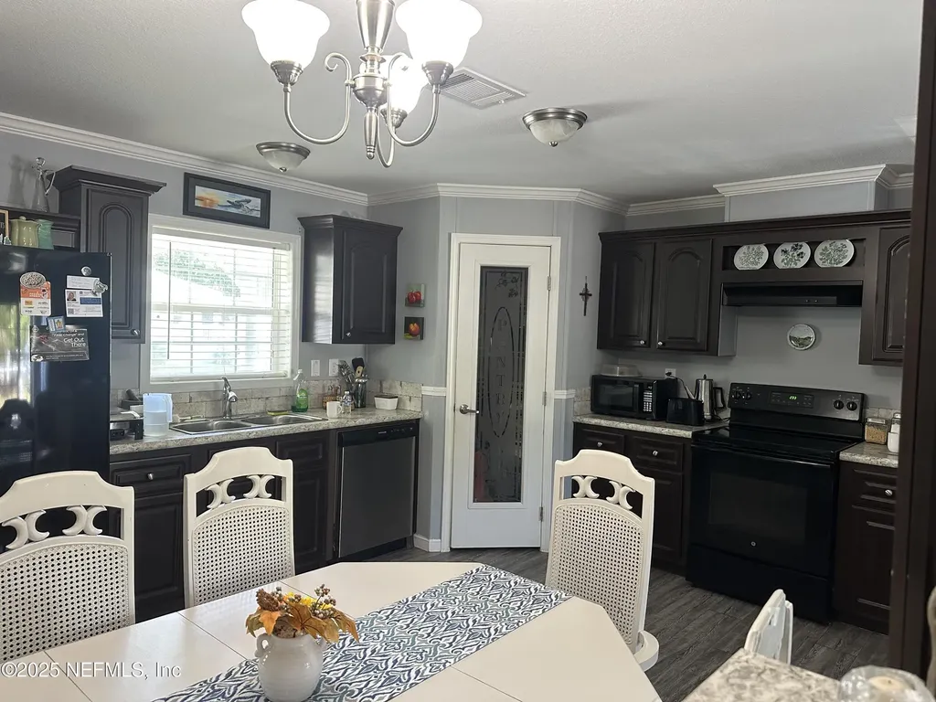 156 Lake Margo Drive Satsuma FL 32189