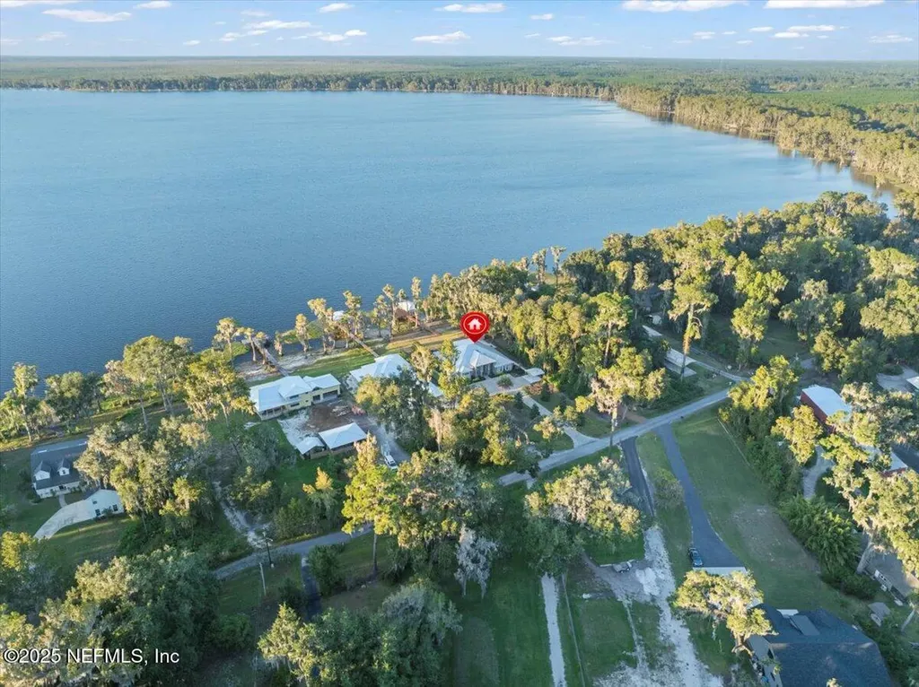 2453 SE 30 Street Melrose FL 32666