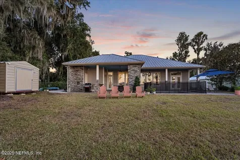 2453 SE 30 Street Melrose FL 32666