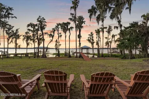 2453 SE 30 Street Melrose FL 32666