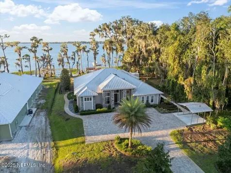 2453 SE 30 Street Melrose FL 32666