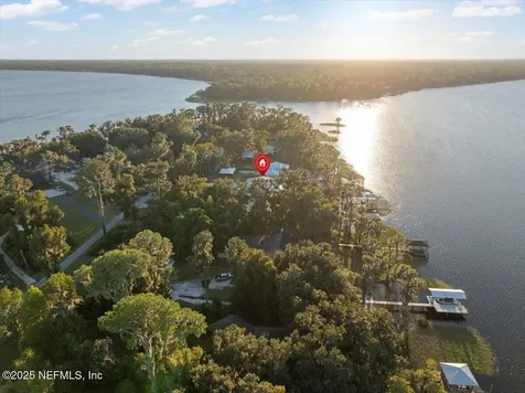 2453 SE 30 Street Melrose FL 32666