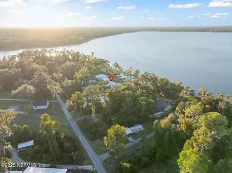 2453 SE 30 Street Melrose FL 32666