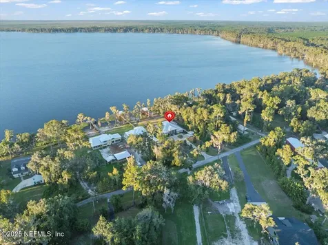 2453 SE 30 Street Melrose FL 32666