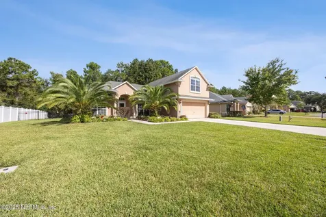 13749 Devan Lee Drive N Jacksonville FL 32226