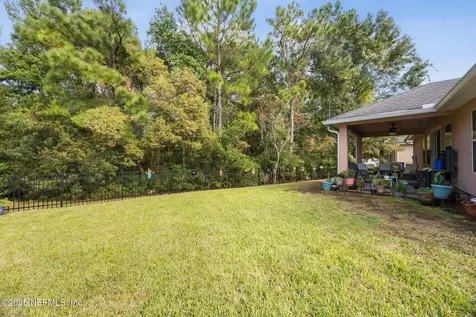 13749 Devan Lee Drive N Jacksonville FL 32226