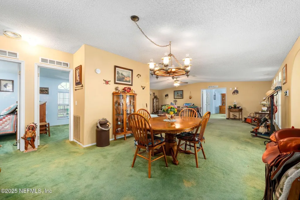 27061 29th Road Branford FL 32008