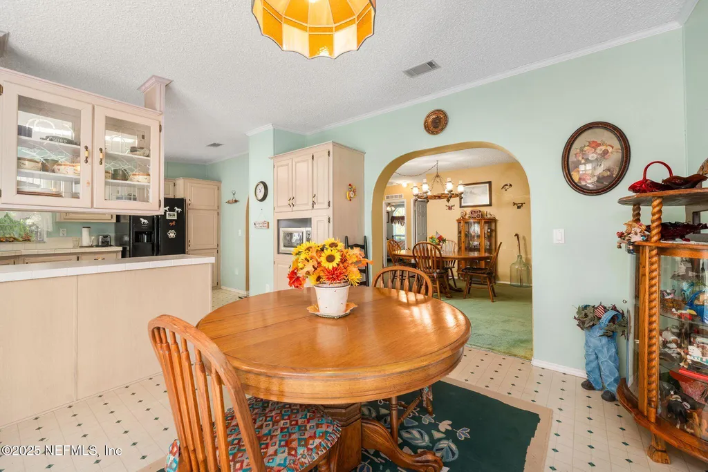 27061 29th Road Branford FL 32008