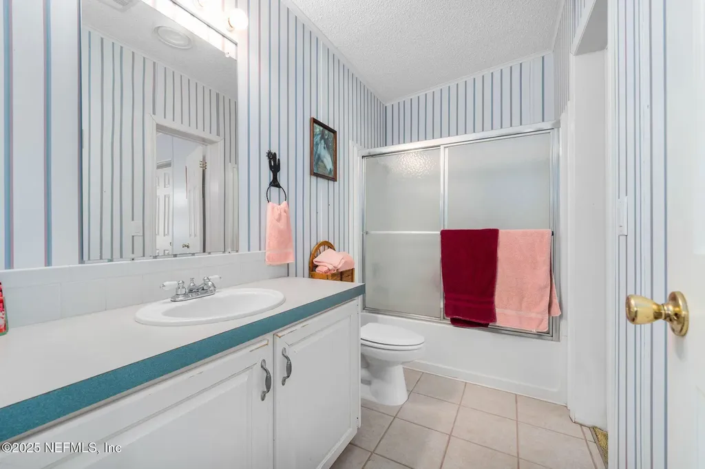 27061 29th Road Branford FL 32008
