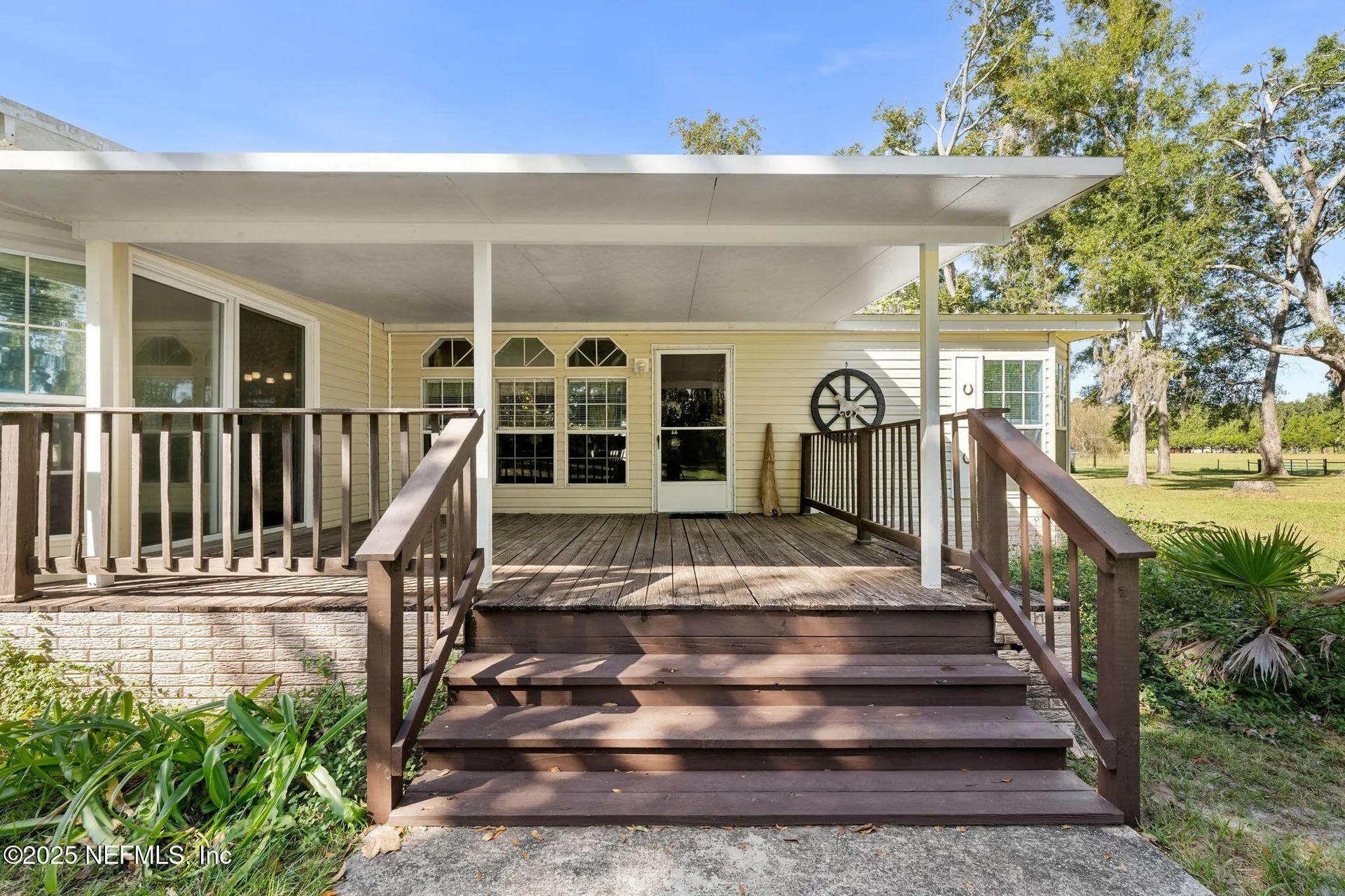 27061 29th Road Branford FL 32008
