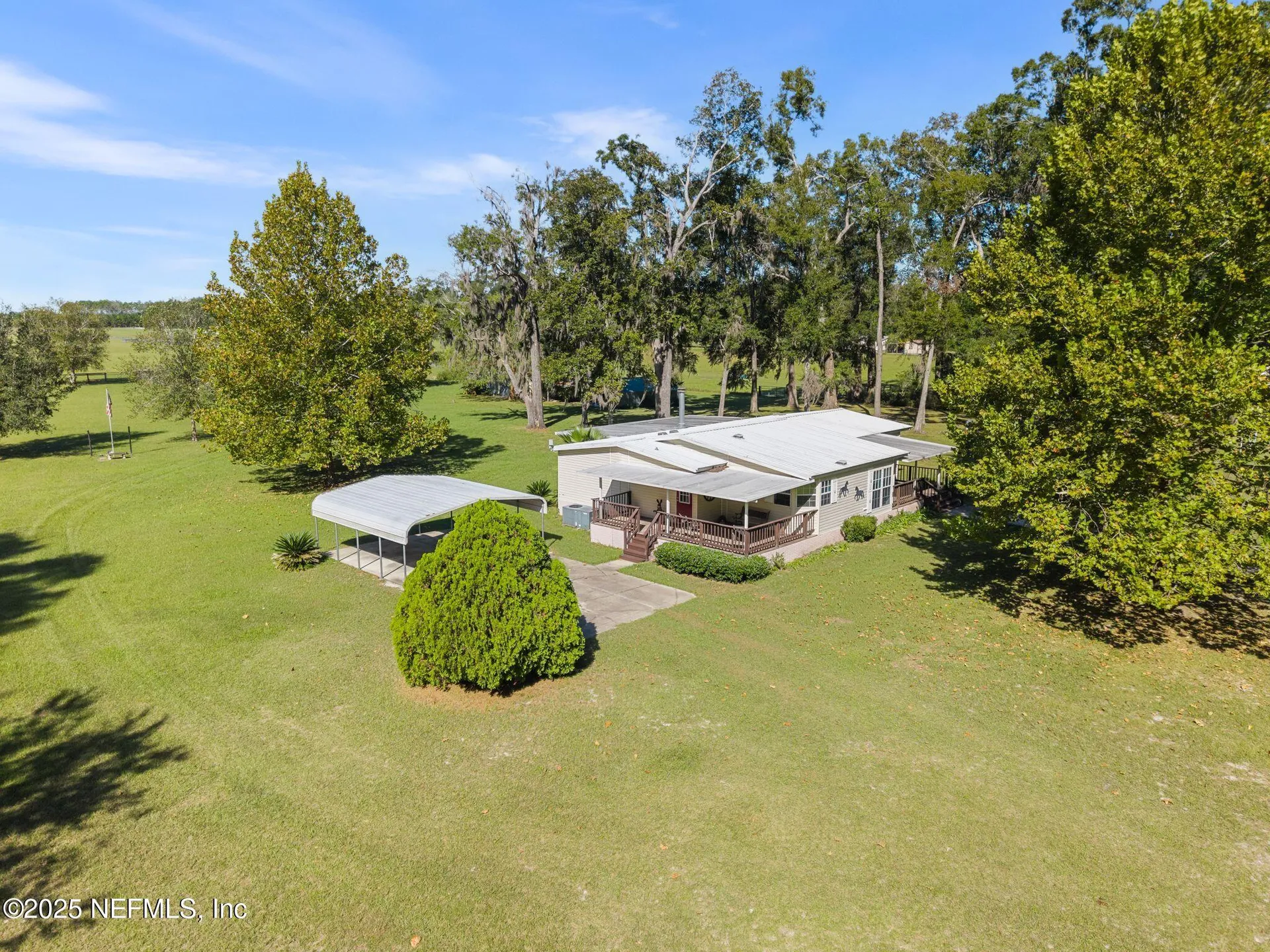 27061 29th Road Branford FL 32008