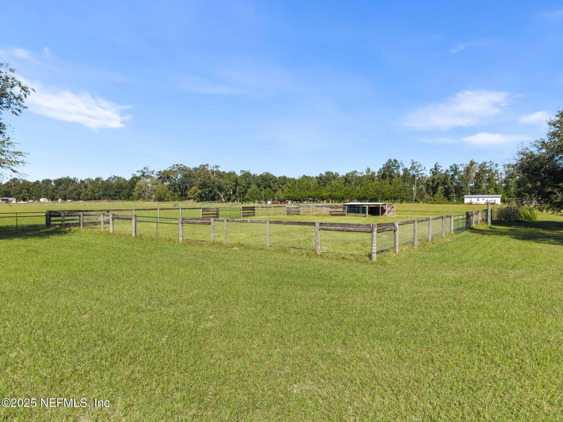 27061 29th Road Branford FL 32008