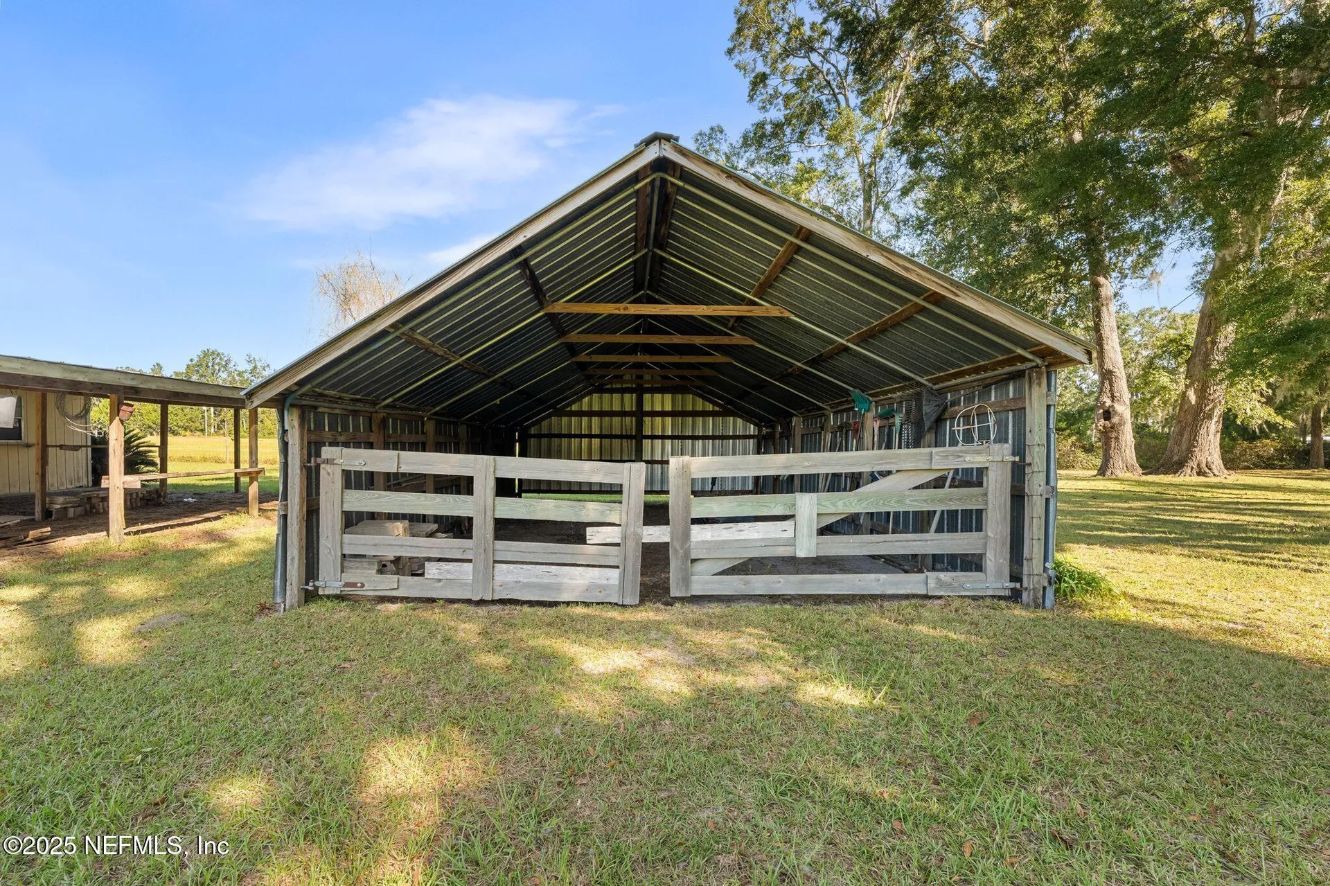 27061 29th Road Branford FL 32008