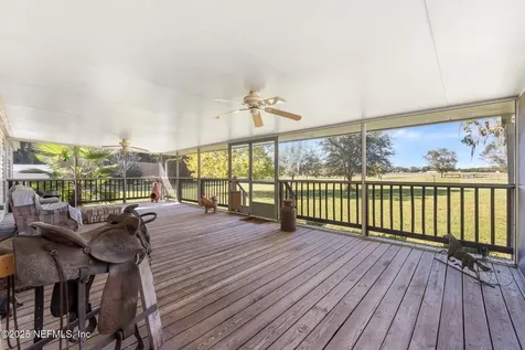 27061 29th Road Branford FL 32008