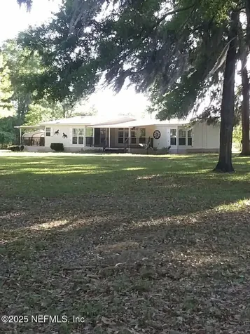 27061 29th Road Branford FL 32008