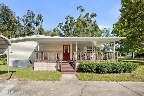 27061 29th Road Branford FL 32008